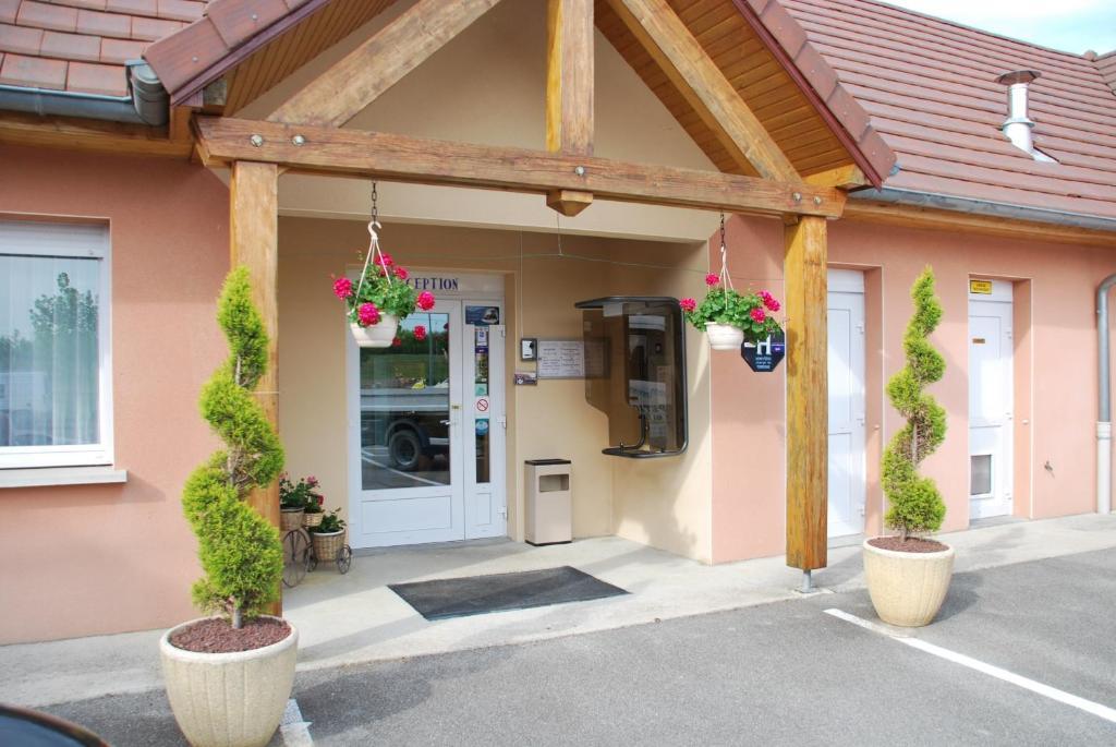 Europe Hotel Beaurepaire-en-Bresse Ngoại thất bức ảnh